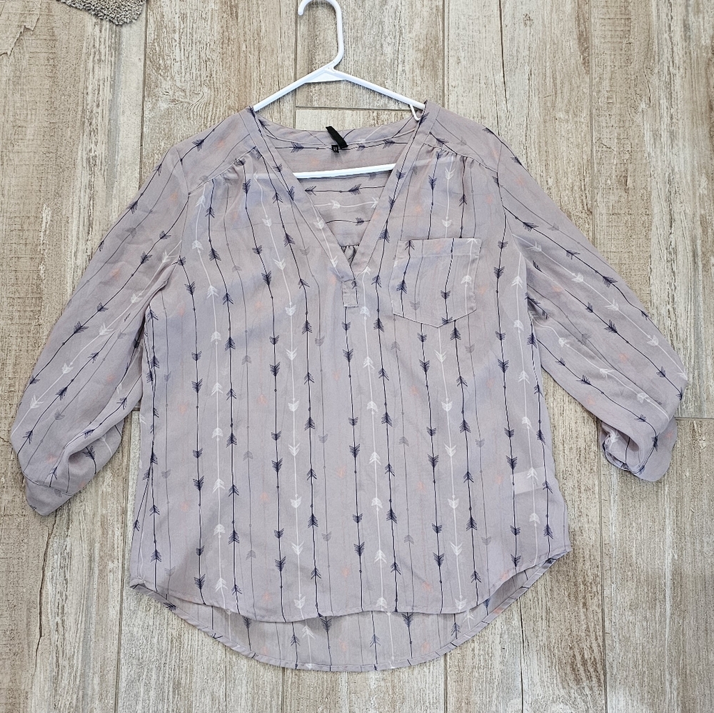 Light Purple Arrow-Print Women's Blouse